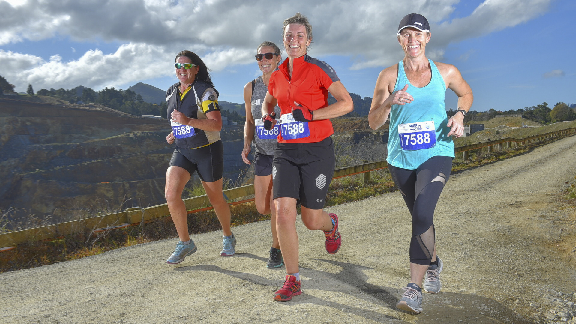 LEG 6 - 400 m TEAM / SOLO RUN TO THE FINISH